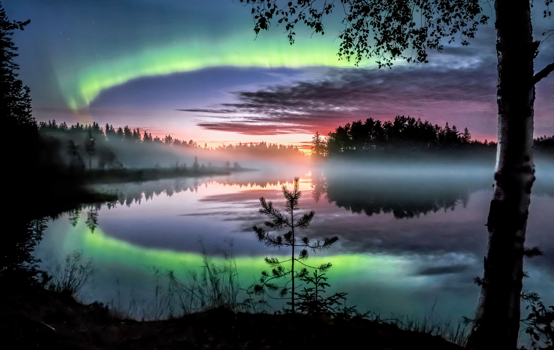 Doppelte Aurora. Photo Credit: Asko Kuittinen | Visit Finland Doppelte Aurora. Photo Credit: Asko Kuittinen | Visit Finland