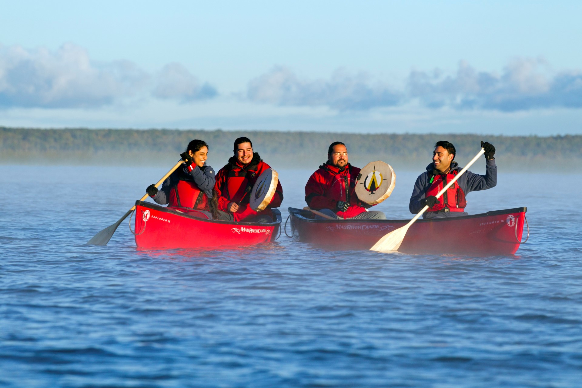 Mit dem Kanu vor Manitoulin Island. Photo Credit: Destination Ontario OTMPC