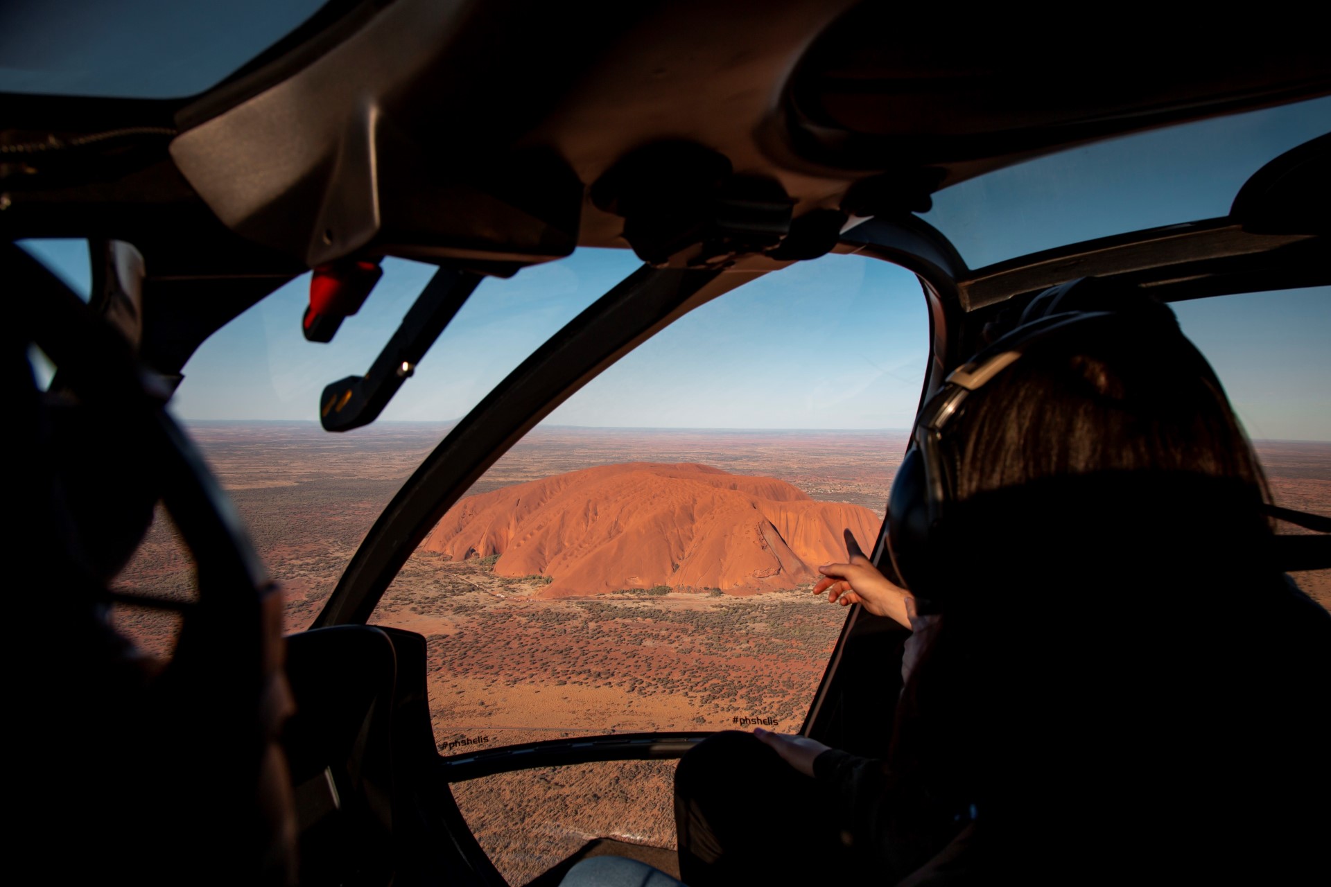Uluru von oben. Photo Credit: Tourism Australia