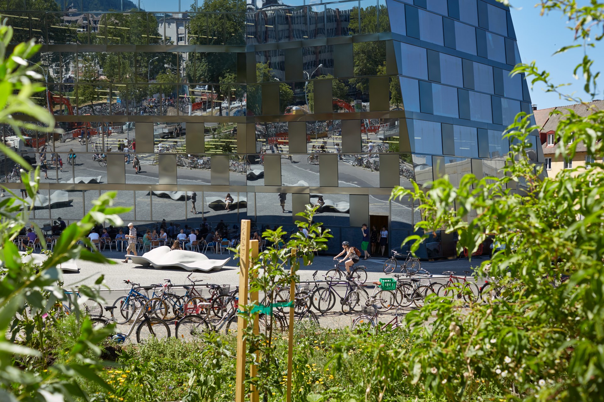 Universithätsbibliothek Green City Freiburg. Foto: TMBW | Christoph Düpper Universithätsbibliothek Green City Freiburg. Foto: TMBW | Christoph Düpper