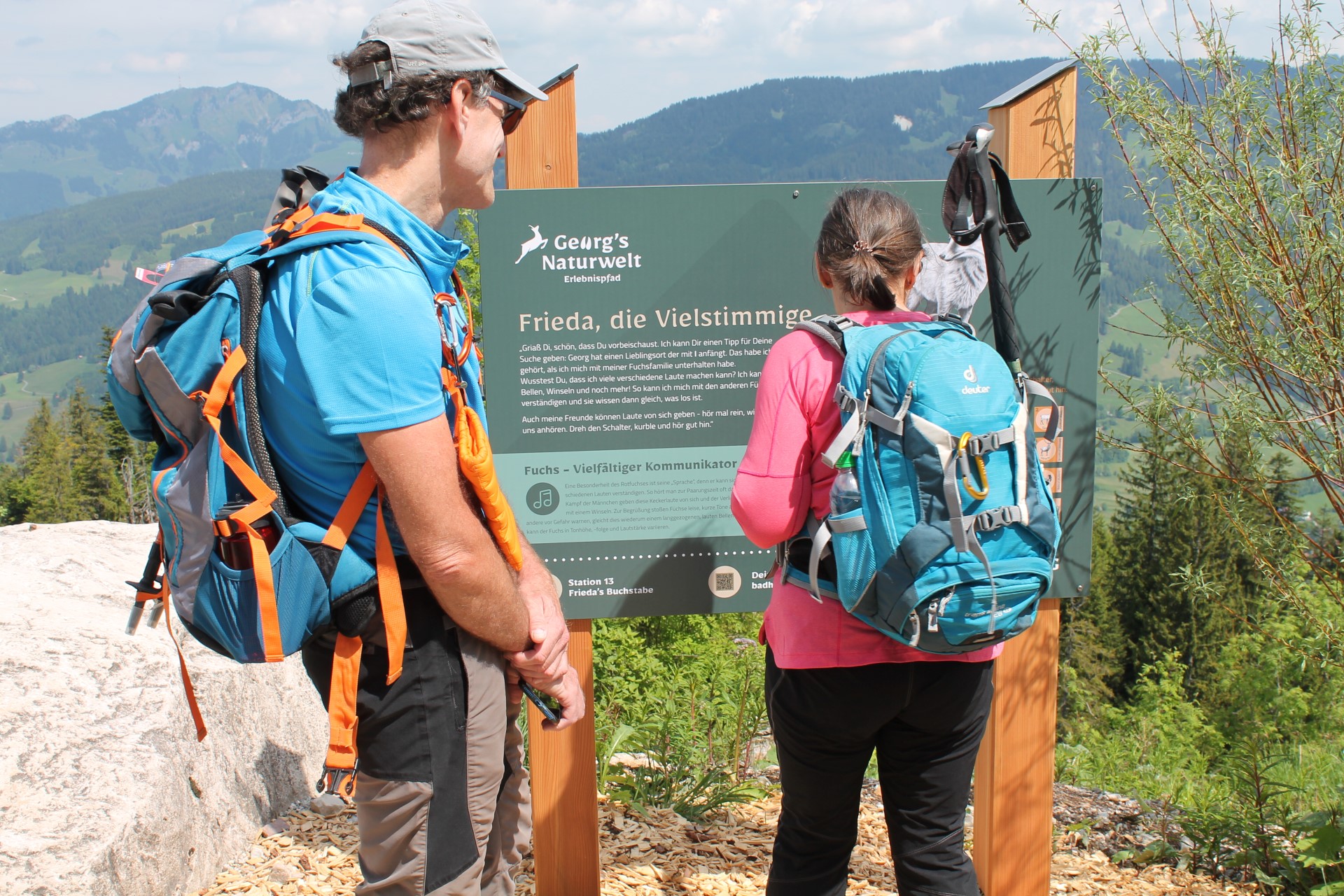 Georg’s Naturwelt Erlebnispfad“, eine etwa 1,5 Kilometer lange Themenwanderung. Foto: Bad Hindelang Tourismus | Michael Denkinger