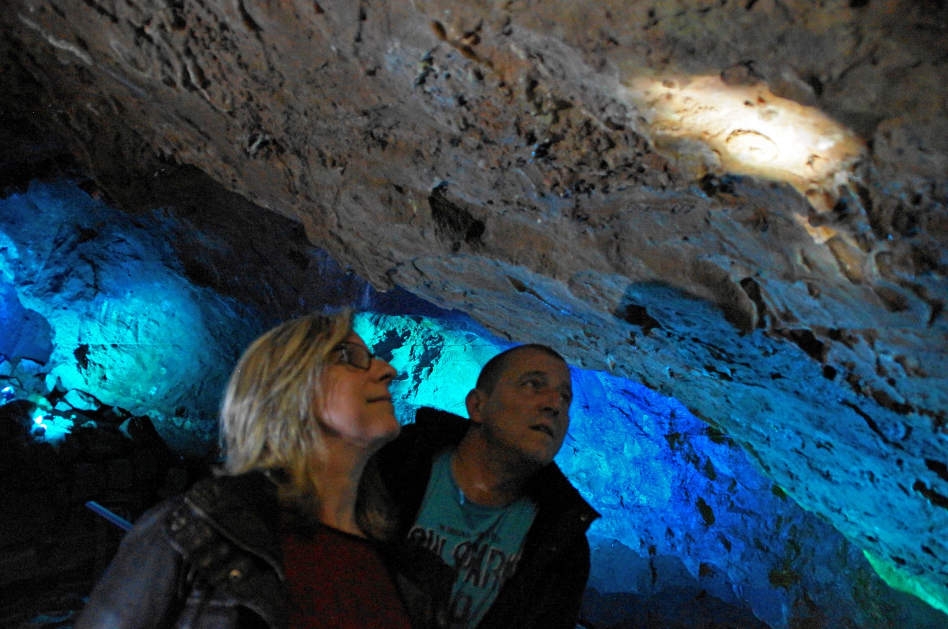 Im Höhlenerlebniszentrum am Iberg warten unterirdische Entdeckungen und ein interessantes Museum auf die Besucher. Foto: djd | TOURISTAG Bad Grund | Niemann