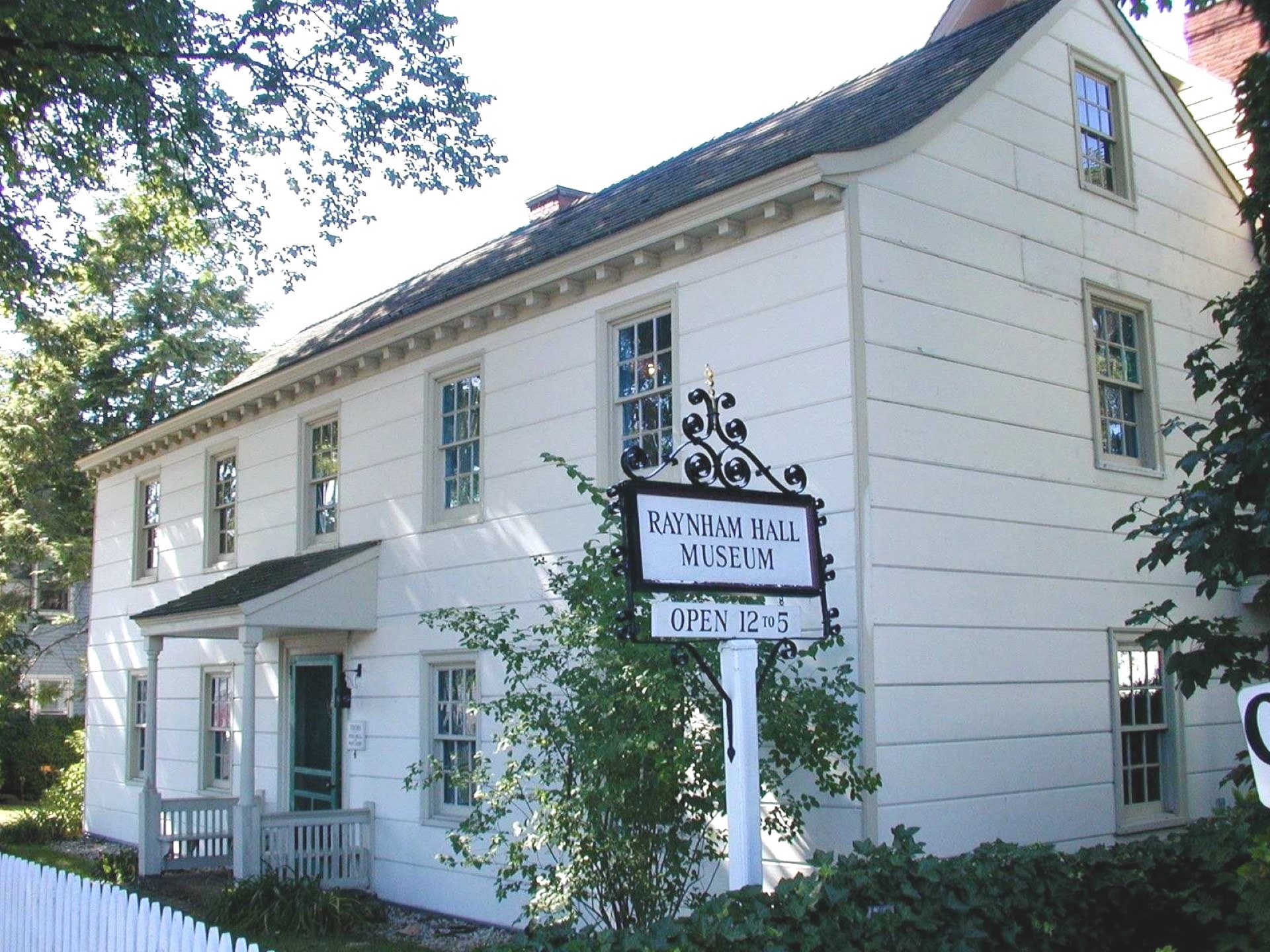 Raynham Hall. Foto: Discover Long Island Raynham Hall. Foto: Discover Long Island
