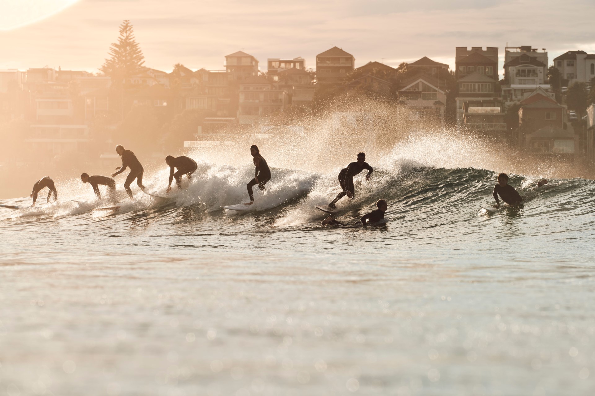 Am Bondi Beach in Sydney lautetet das Motto: Sehen und gesehen werden. Foto: Tourism Australia Am Bondi Beach in Sydney lautetet das Motto: Sehen und gesehen werden. Foto: Tourism Australia