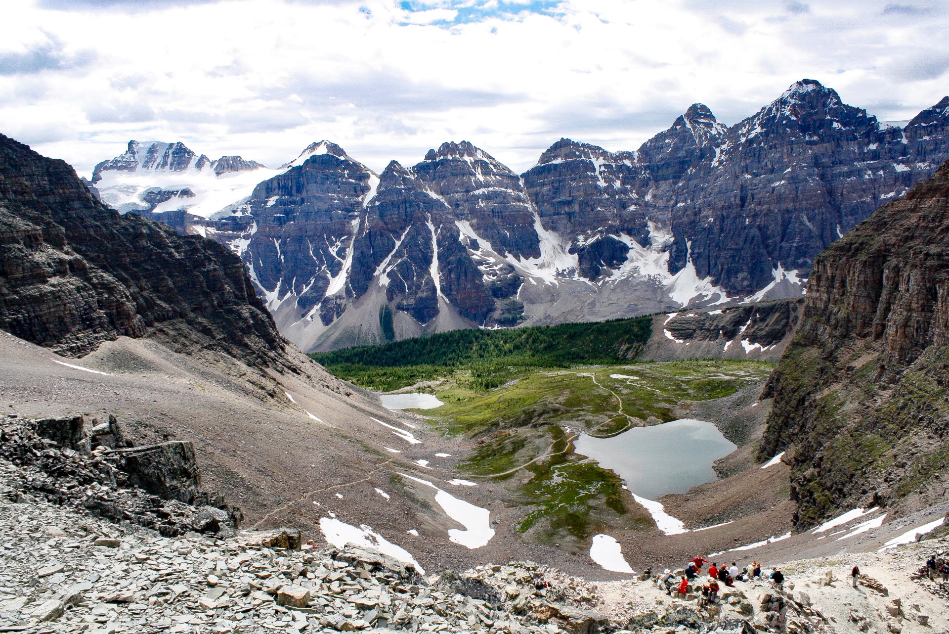 Alberta: Tal der zehn Gipfel am Moraine Lake
