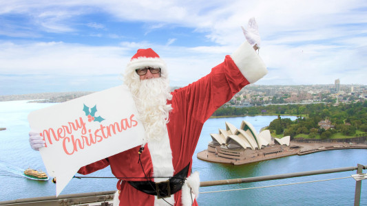 Sydney Harbour Bridge: Meet Santa Claus