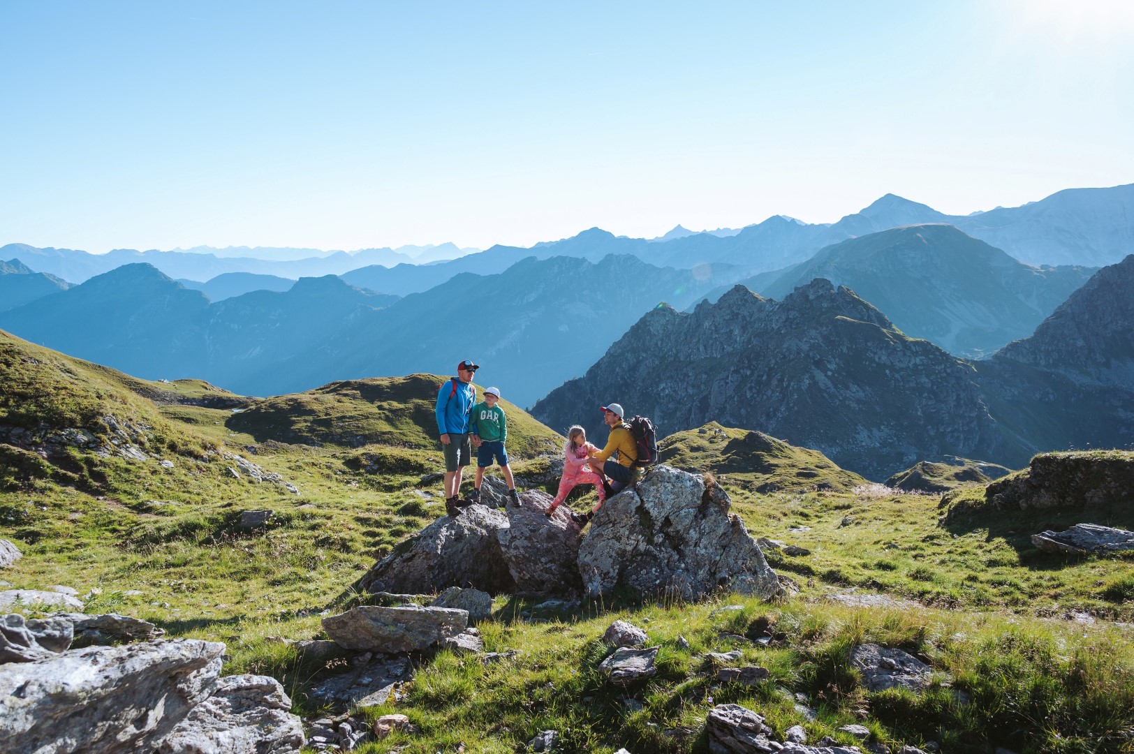 Obertauern: Wandern, Aktivsport, Hütten-Übernachtungen und Berg-Yoga
