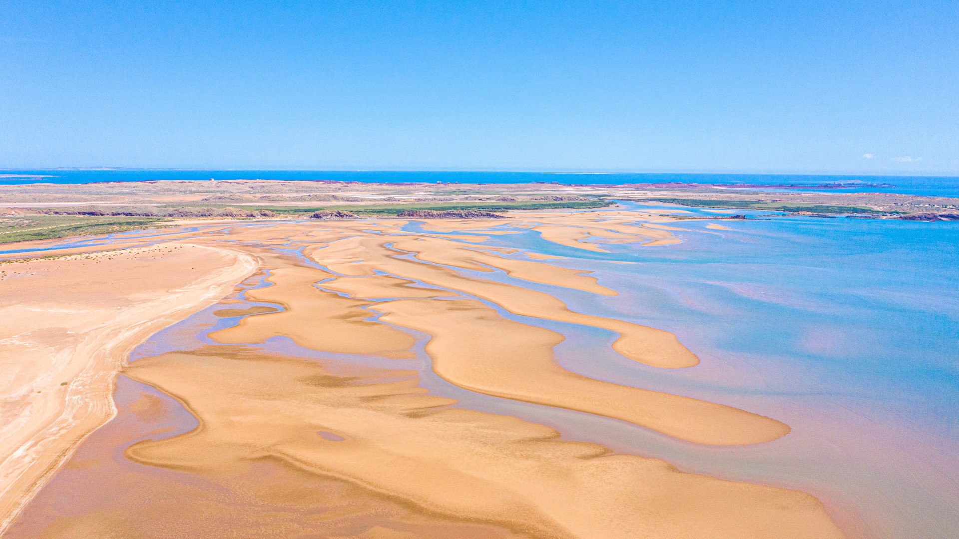 Der Strand bei Cossack, Photo Credit: Western Australia Department of Planning, Lands and Heritage