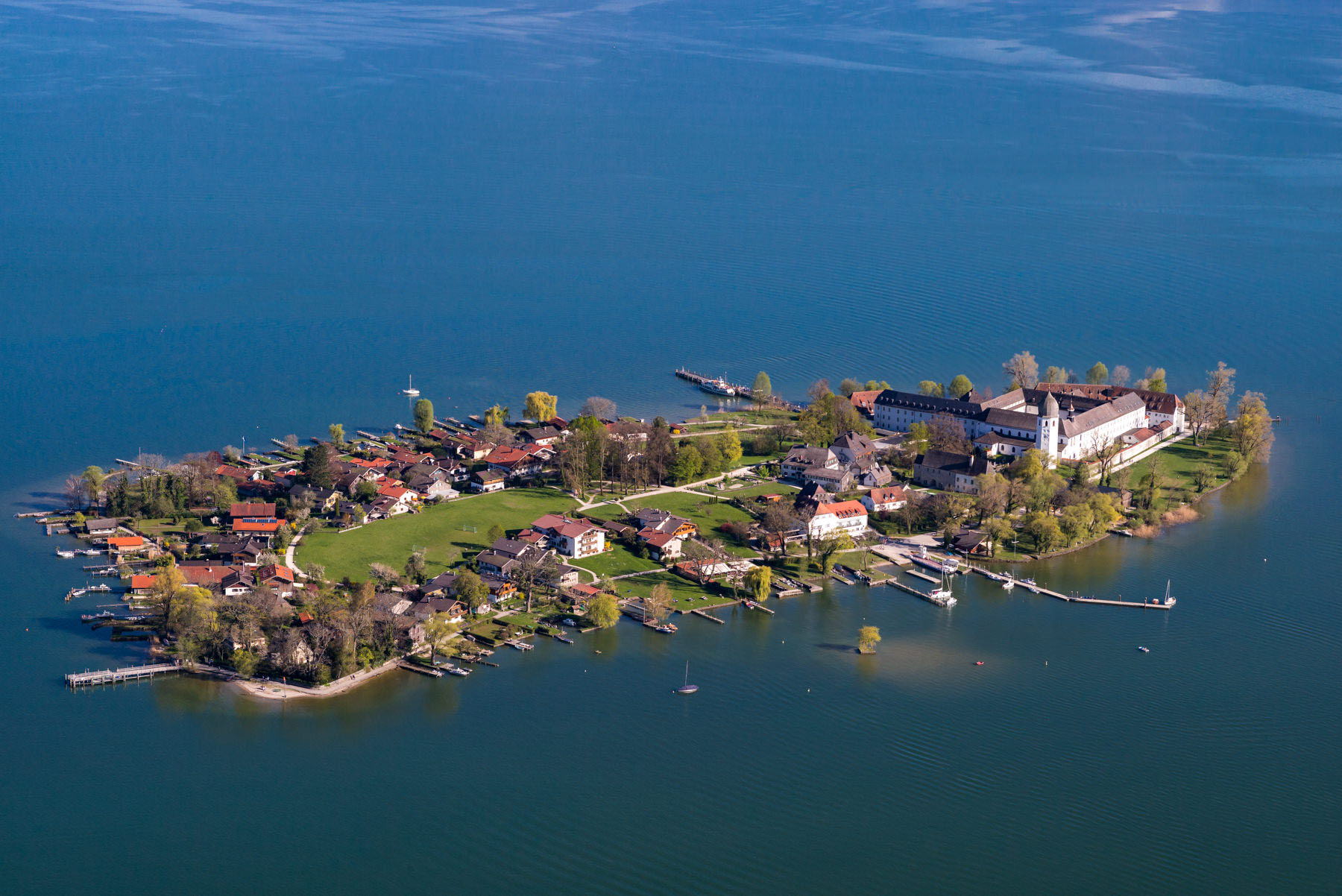 Chiemsee: Frühlingserwachen am Bayerischen Meer